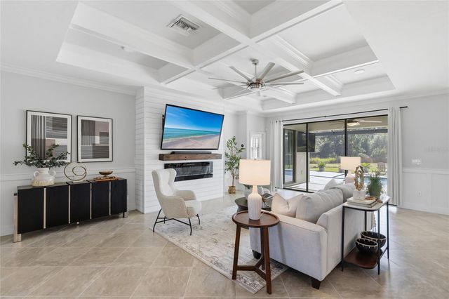 11502 AUTUMN LEAF WAY, Bradenton, FL 34212