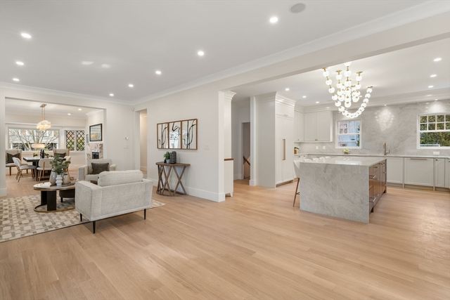 40 Sewall St, Newton, MA 02465