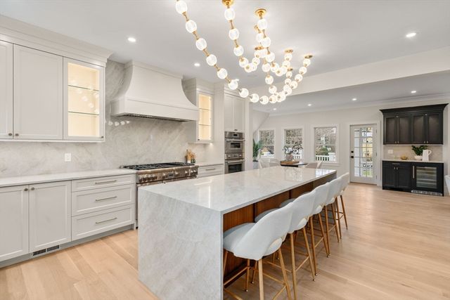 40 Sewall St, Newton, MA 02465