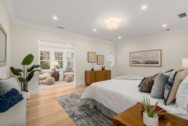 40 Sewall St, Newton, MA 02465