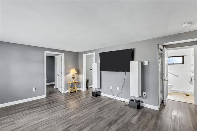 104 Edgewater Drive W, Teaticket, MA 02536