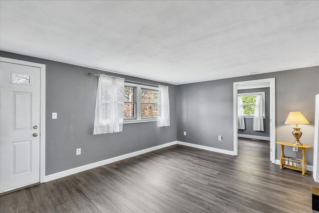 104 Edgewater Drive W, Teaticket, MA 02536