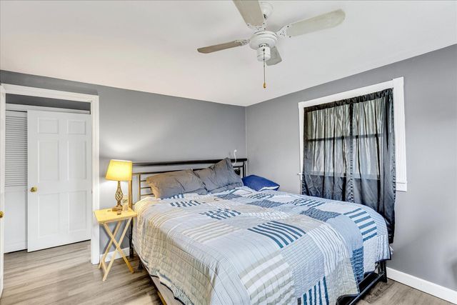 104 Edgewater Drive W, Teaticket, MA 02536