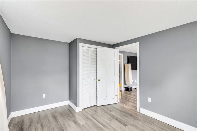 104 Edgewater Drive W, Teaticket, MA 02536