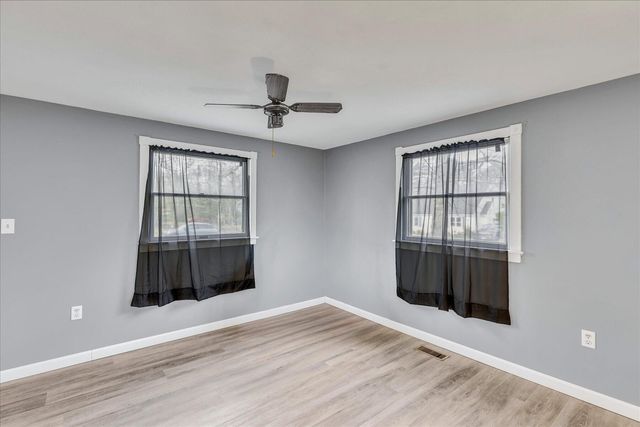 104 Edgewater Drive W, Teaticket, MA 02536