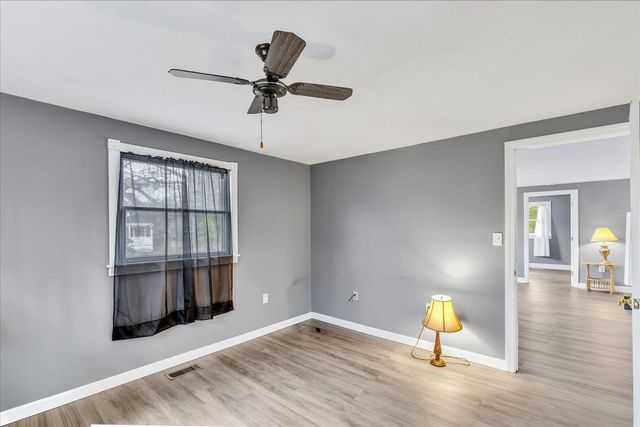 104 Edgewater Drive W, Teaticket, MA 02536