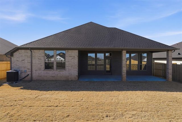 3765 Mesa Road, Norman, OK 73071