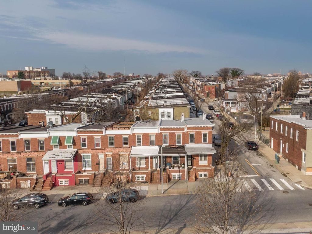 Image 22 of property listing at 2132 N WOLFE ST, Baltimore, MD 21213
