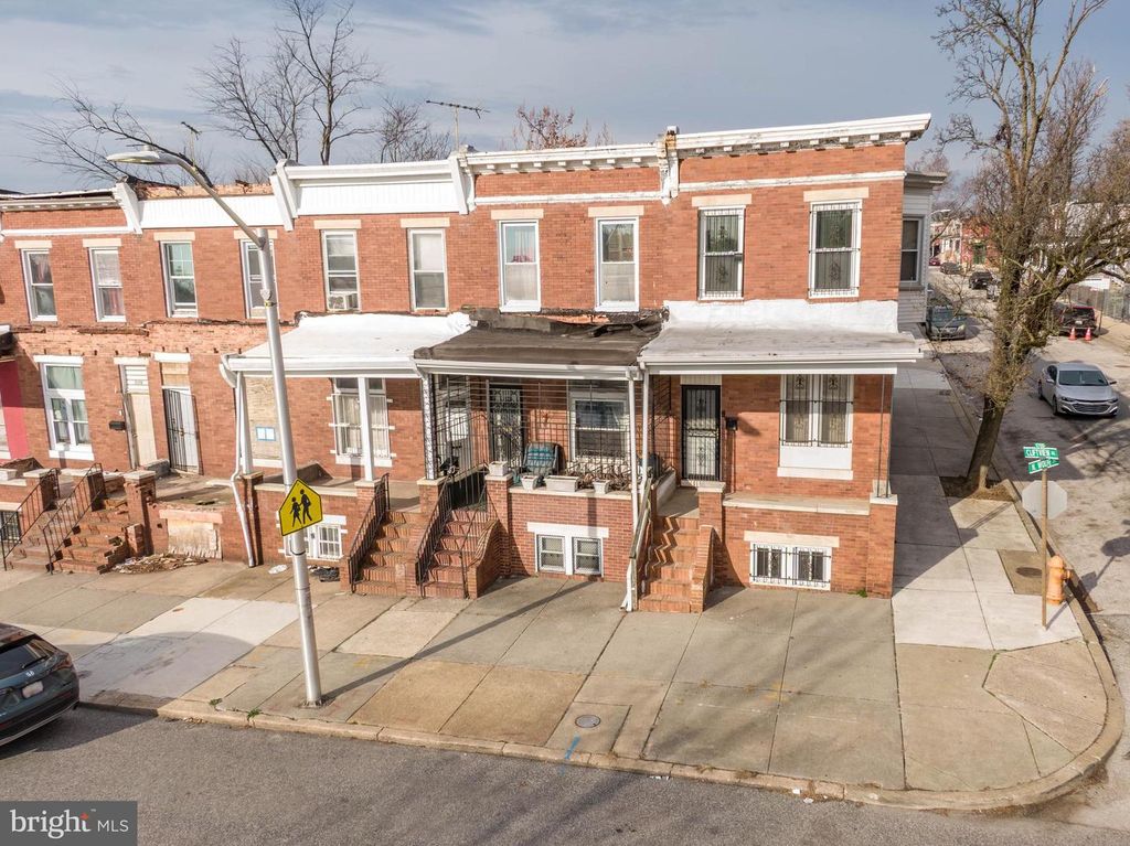 Image 26 of property listing at 2132 N WOLFE ST, Baltimore, MD 21213