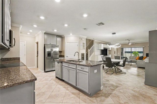 10462 WELDON CORK WAY, San Antonio, FL 33576