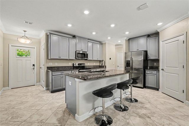 10462 WELDON CORK WAY, San Antonio, FL 33576