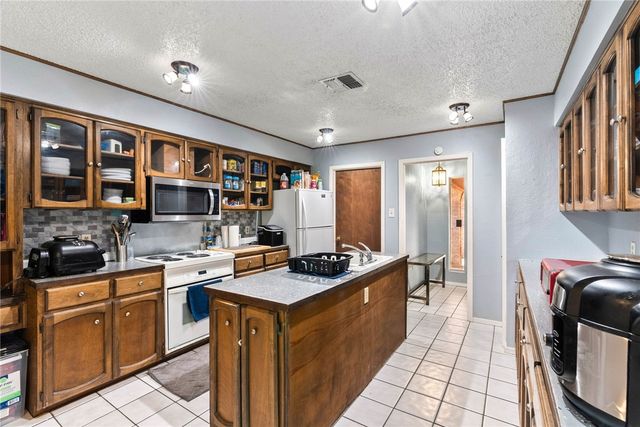 4114 Beard Dr, Corpus Christi, TX 78413