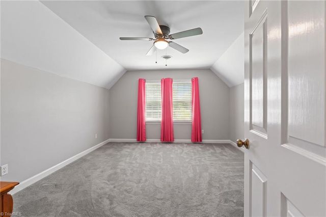 5754 Stanleyville Drive, Winston-salem, NC 27105