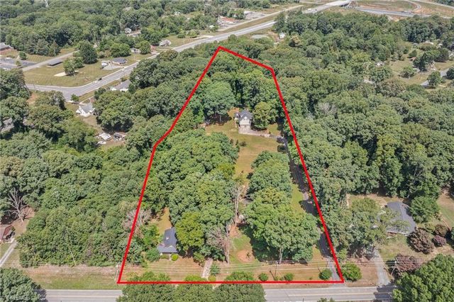 5754 Stanleyville Drive, Winston-salem, NC 27105