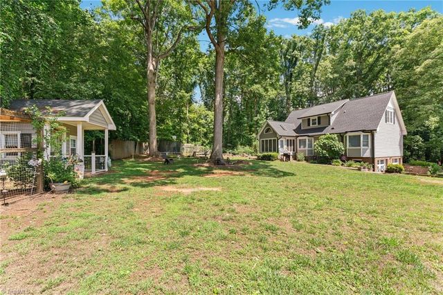 5754 Stanleyville Drive, Winston-salem, NC 27105