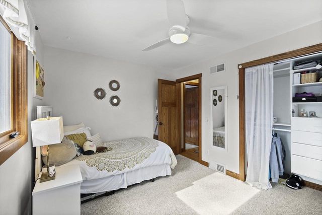 5837 Woods Edge Road, Fitchburg, WI 53711