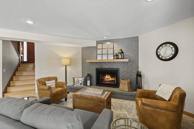 5837 Woods Edge Road, Fitchburg, WI 53711