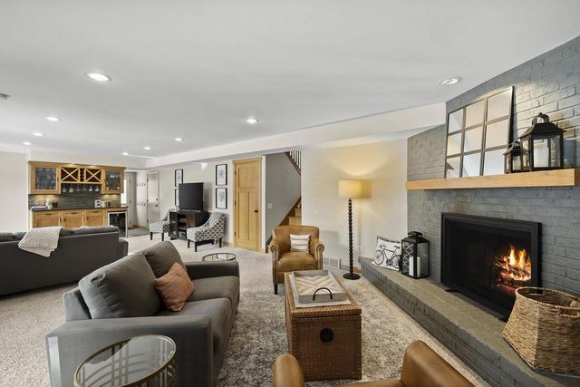 5837 Woods Edge Road, Fitchburg, WI 53711