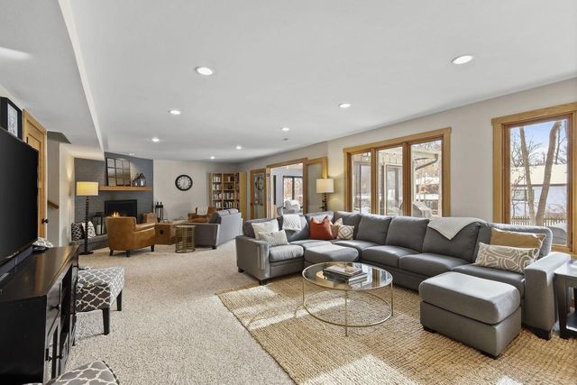 5837 Woods Edge Road, Fitchburg, WI 53711