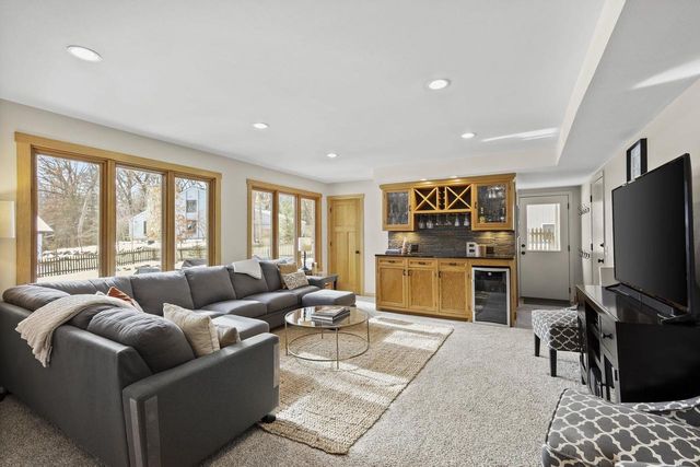 5837 Woods Edge Road, Fitchburg, WI 53711