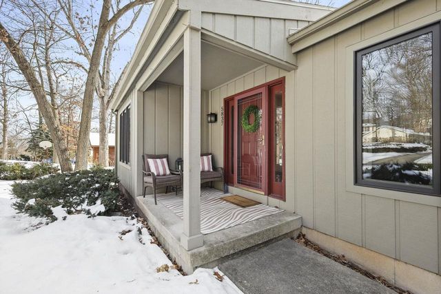 5837 Woods Edge Road, Fitchburg, WI 53711