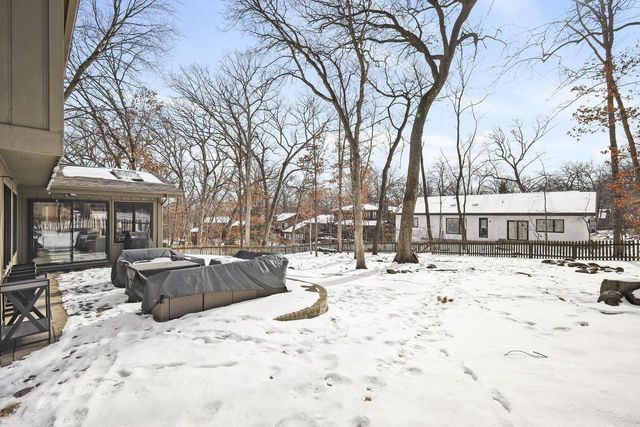 5837 Woods Edge Road, Fitchburg, WI 53711