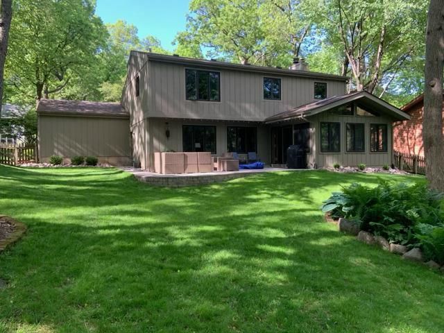5837 Woods Edge Road, Fitchburg, WI 53711