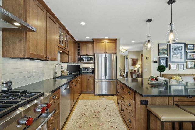 5837 Woods Edge Road, Fitchburg, WI 53711