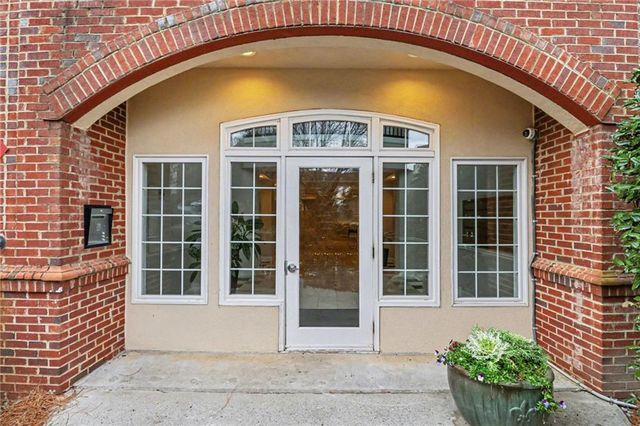 3636 Habersham NW Road 2204, Atlanta, GA 30305