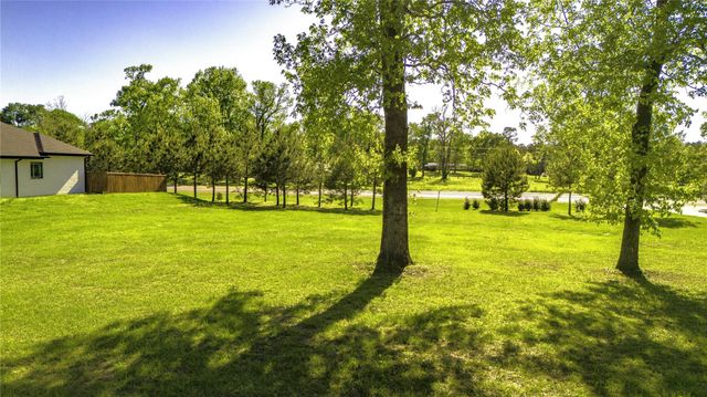TBD Hawthorn Circle, Livingston, TX 77351