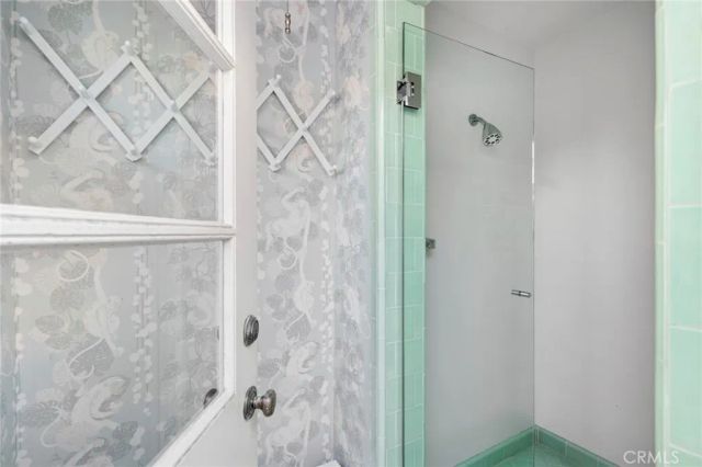 1411 E Bay, Newport Beach, CA 92661