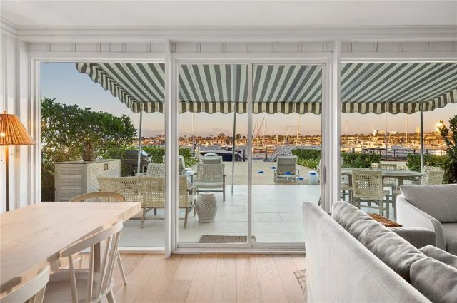 1411 E Bay, Newport Beach, CA 92661