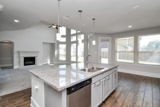 16922 Burke Lake Lane, Houston, TX 77044