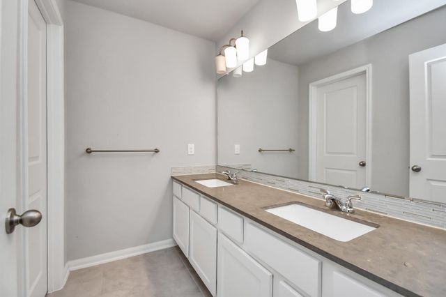 16922 Burke Lake Lane, Houston, TX 77044