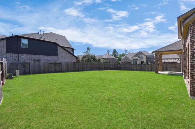 16922 Burke Lake Lane, Houston, TX 77044
