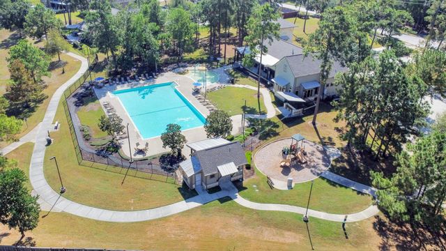 16922 Burke Lake Lane, Houston, TX 77044