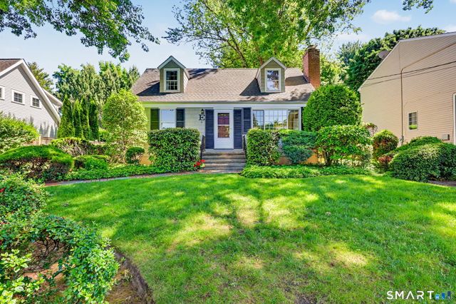 98 Sasco Hill Terrace, Fairfield, CT 06824