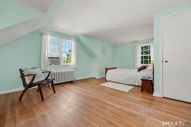 98 Sasco Hill Terrace, Fairfield, CT 06824