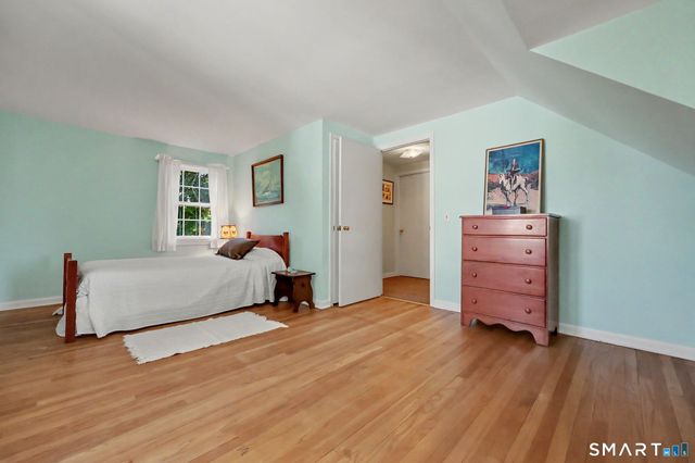 98 Sasco Hill Terrace, Fairfield, CT 06824