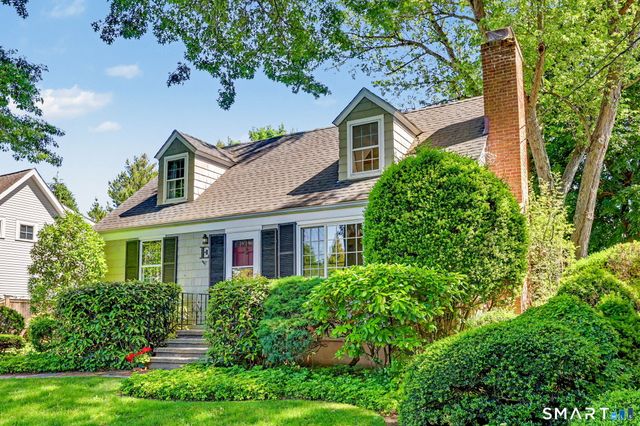 98 Sasco Hill Terrace, Fairfield, CT 06824