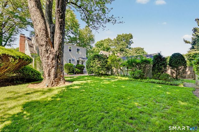 98 Sasco Hill Terrace, Fairfield, CT 06824