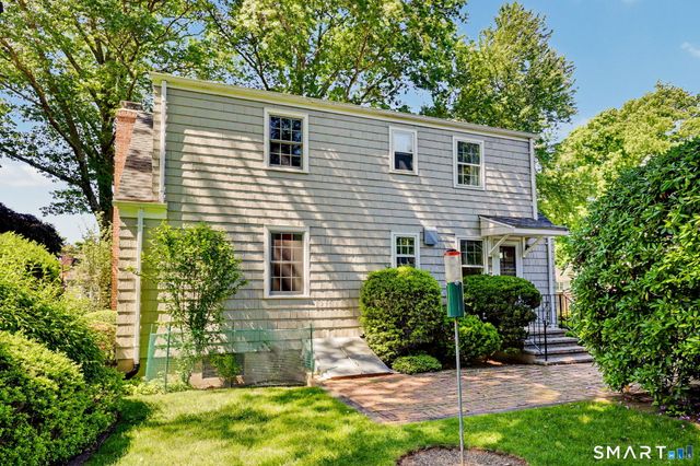 98 Sasco Hill Terrace, Fairfield, CT 06824