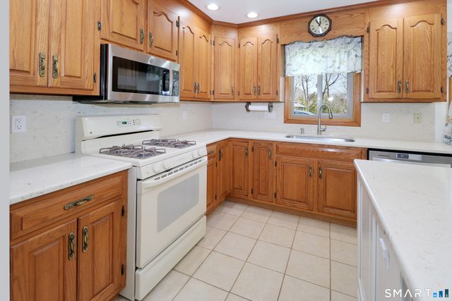 622 Melville Avenue, Fairfield, CT 06825