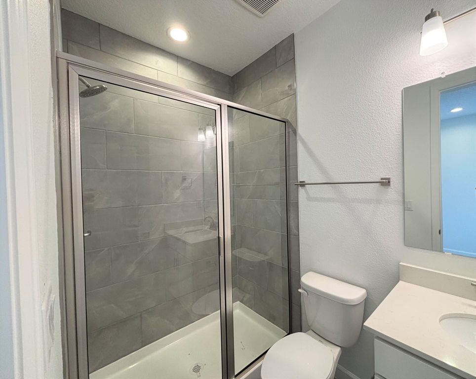 Image 4 of property listing at 3161 Wolf Tail Loop NE, Rio Rancho, NM 87144