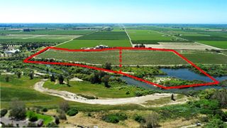 9250 W Herndon, Fresno, CA 93723