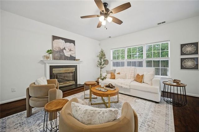 3849 Whitley Park DR, Virginia Beach, VA 23456