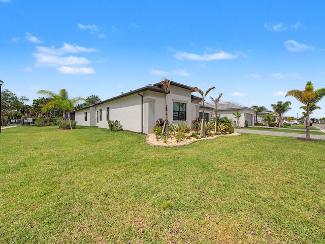 11347 SW Sea Cove Lane, Port St. Lucie, Port St Lucie, FL 34987