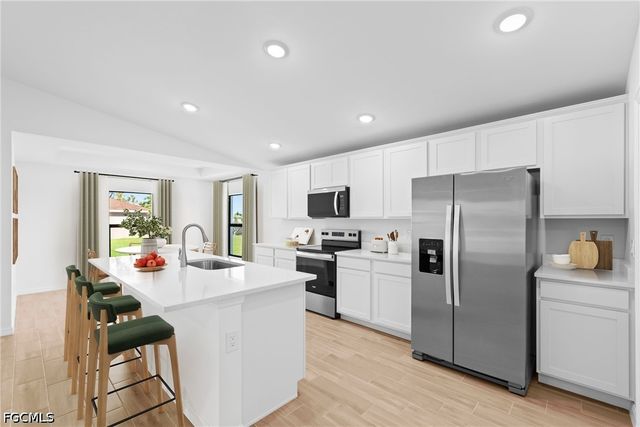 326 NE 14th ST, Cape Coral, FL 33909