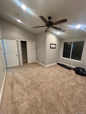 2601 Illinois Avenue, Flint, MI 48506