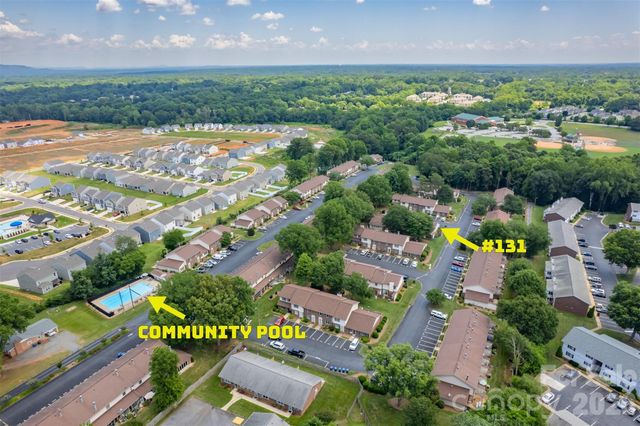 1330 5th Street NE 131, Hickory, NC 28601